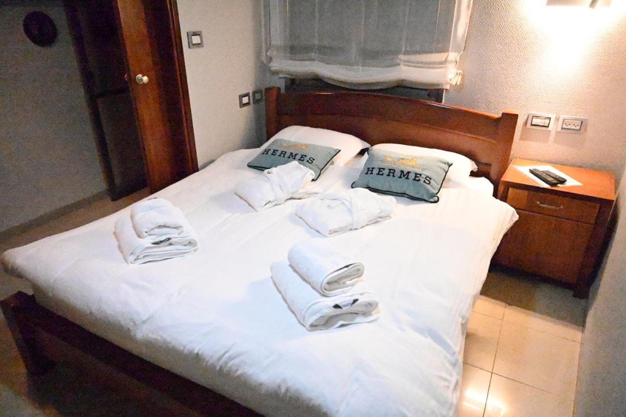 The German House Aparthotel Akko Eksteriør bilde